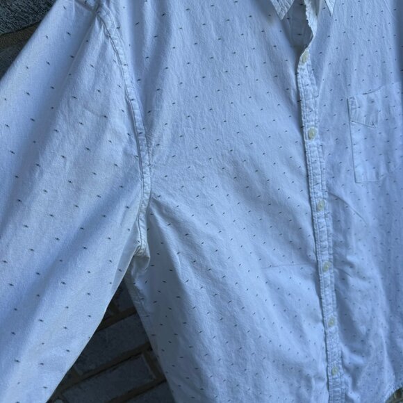 Lucky Brand Cotton Long Sleeve Button Up Shirt Men's Size L. - Picture 8 of 9